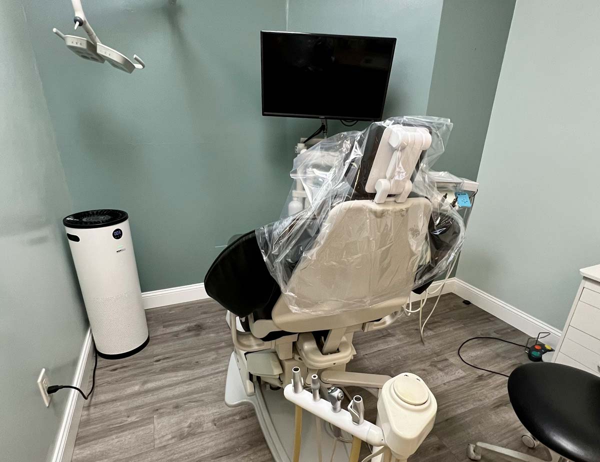 Photo of dental exam room